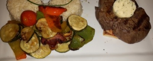 CAPRESE SIR MOZZARELLA, RAJČICA, MASLINOVO ULJE, BOSILJAK